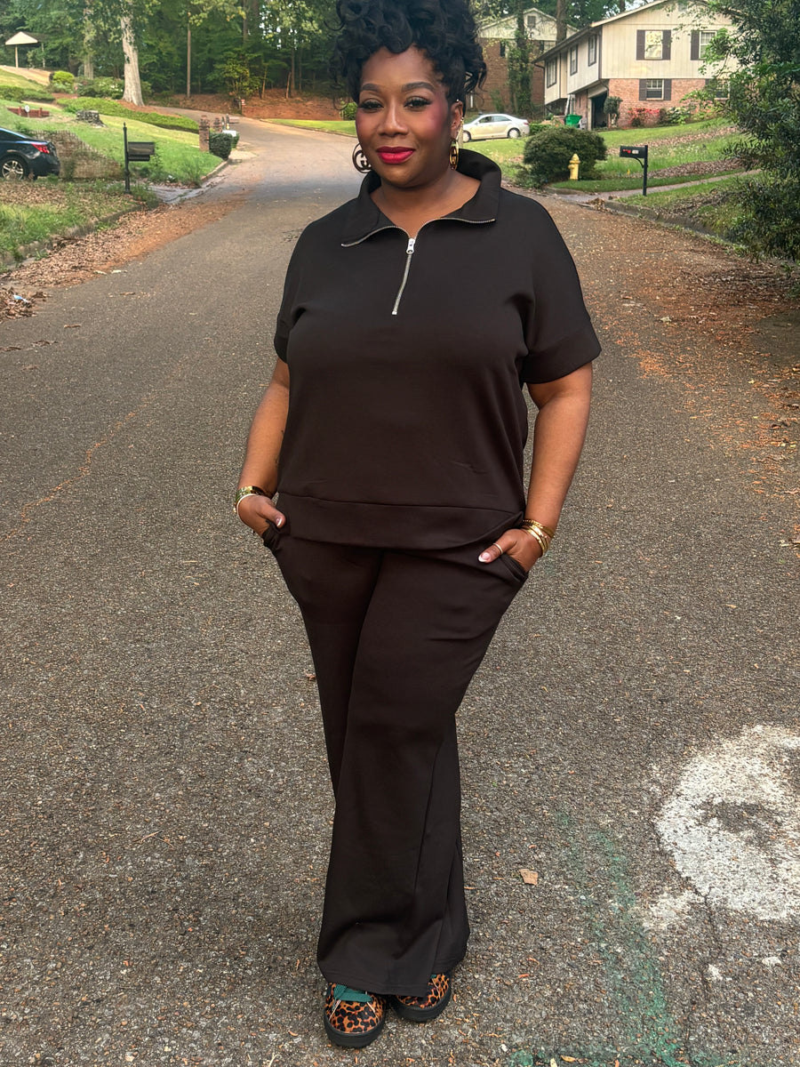 Black Half Zip Scuba Matching Set – https://shesplushboutique.com