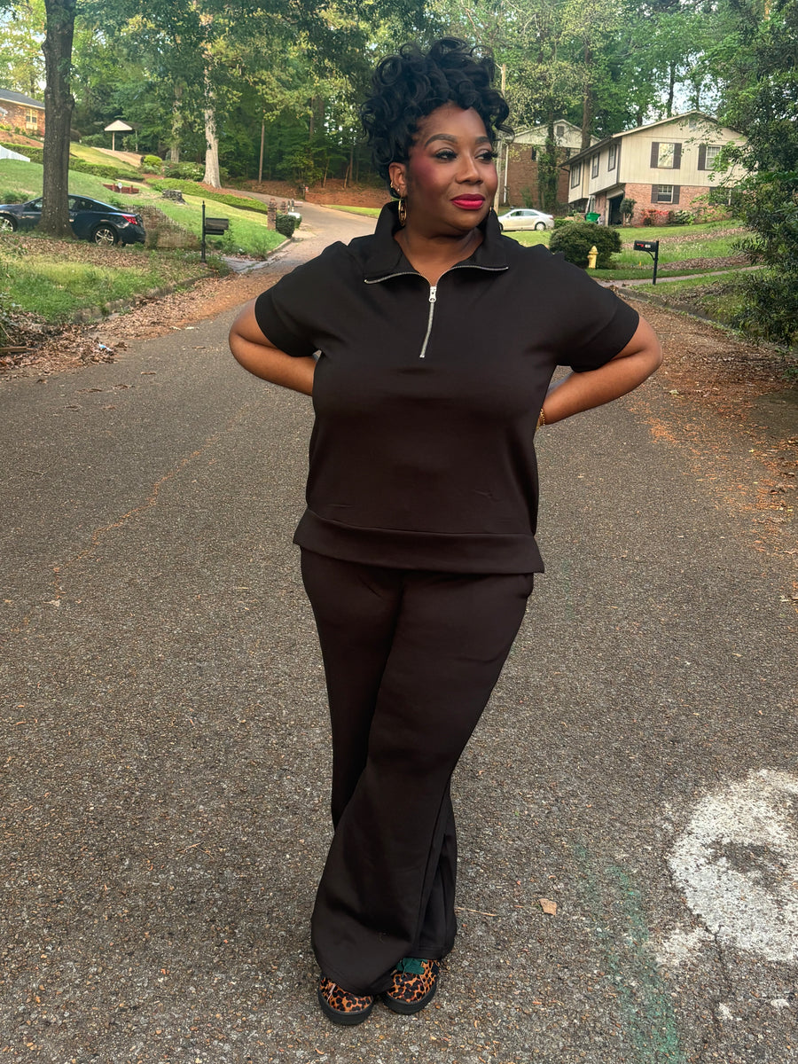 Black Half Zip Scuba Matching Set – https://shesplushboutique.com